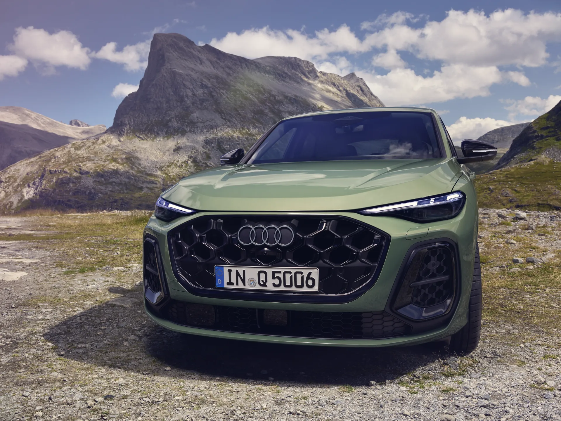 Audi Q5 SUV - Ảnh 14
